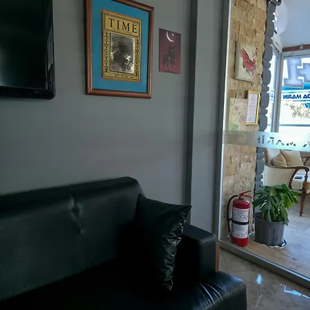 Ada Marin מלון