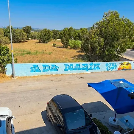 Ada Marin Urla